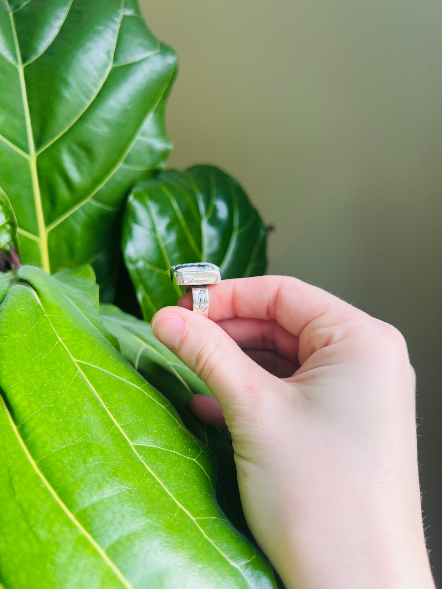 White Buffalo Turquoise and Sterling Silver Ring