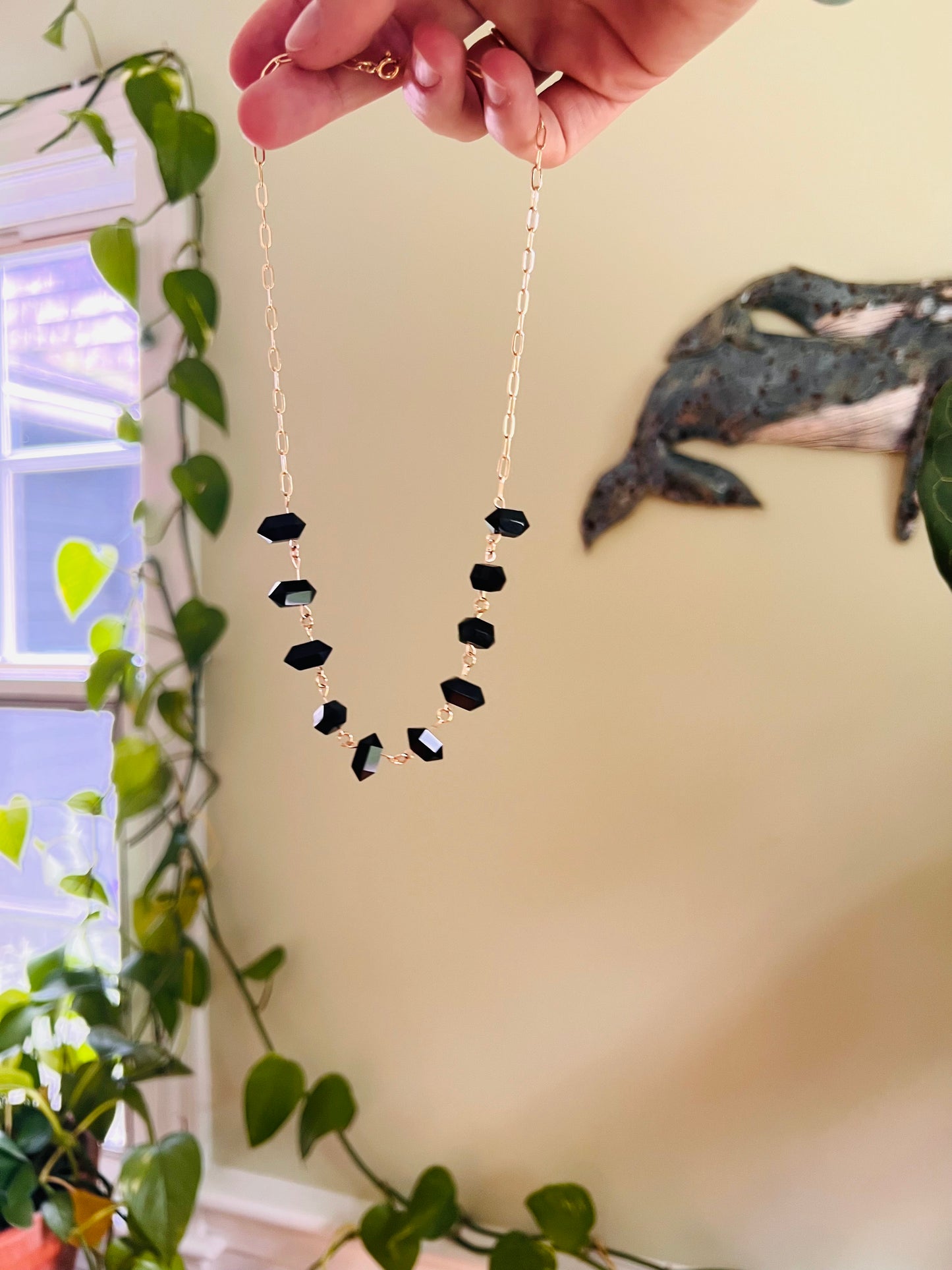 Floating Black Onyx Chain Necklace
